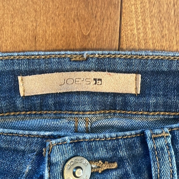 Joe’s Skinny Ankle Distressed Size 26 Denim - Picture 3 of 9